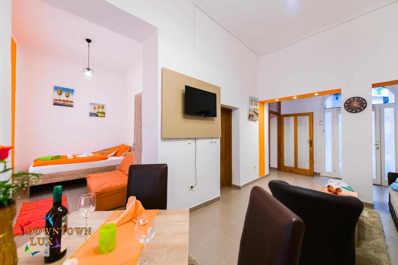 Downtown Lux Apartments, Subotica Bagian luar foto